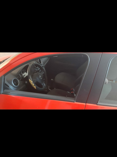 Imagen 5 de 5 de Volkswagen Gol Trend 1.6 Pack Iii 101cv 2010