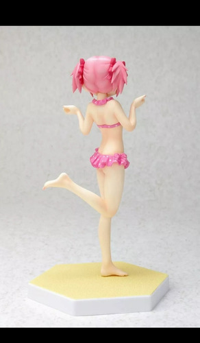 Madoka Magica Kaname Queen Beach Wave 1er Edicion (Usado)