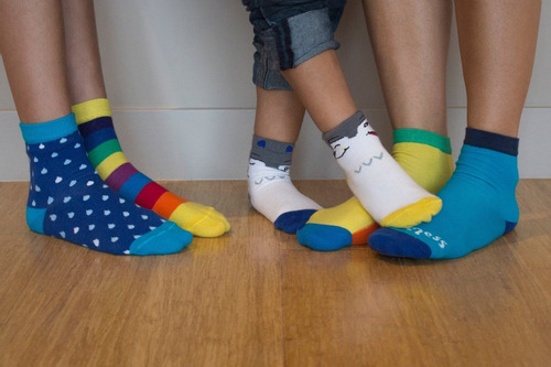 Medias Para Niños De Emociones X6 - Alegría Y Tristeza