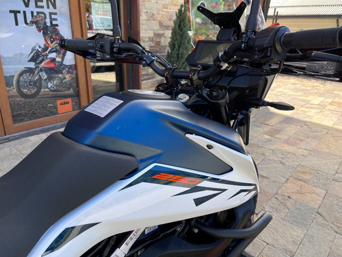 Imagen 4 de 7 de Ktm Adventure 250 2023
