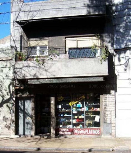 Imagen 1 de 12 de Local Comercial Con Vidriera, Persiana Metálica