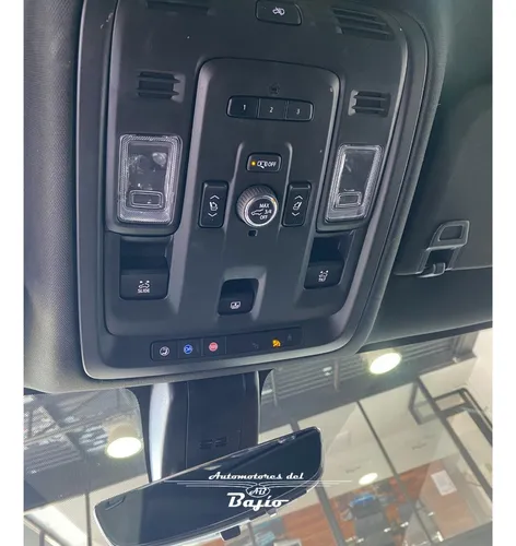 GMC Yukon 6.2 Denali 8 Vel Awd At