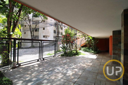 Imagem 9 de 13 de Casa Em São Bento - Belo Horizonte - 8416