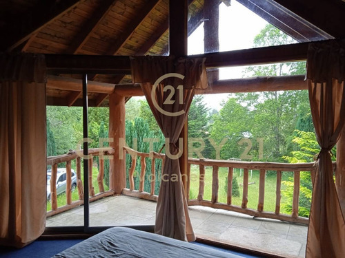 Imagen 27 de 28 de Venta De Casa C/ Parcela , 2 Pisos , Caburgua