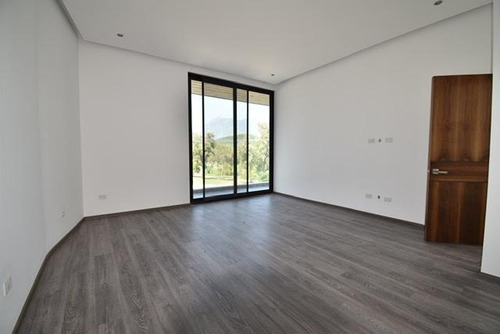Imagen 26 de 30 de Casa En Venta En Rincón De Los Arroyos En Sierra Alta - Zona Carretera Nacional (ljgc-aah)