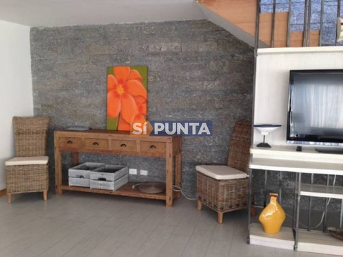 Imagen 5 de 23 de Apartamento En Brava, 3 Dormitorios *