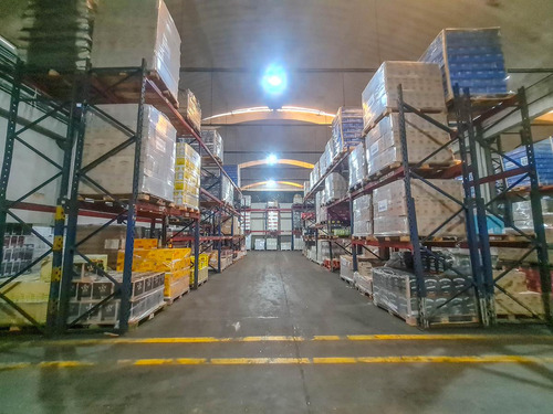 Deposito En Alquiler De 1224 M2 Dentro De Predio Cerrado, Excelente Ubicacion En Olivos A Pasos De Au. Panamericana