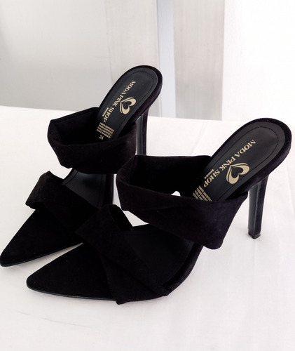 Zapatillas Punta Abierta Y Tacón De Aguja