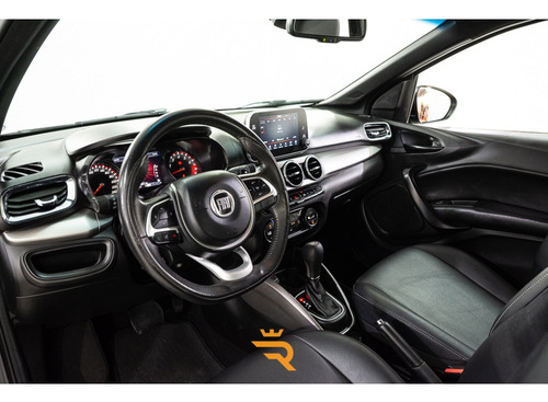 Fiat Cronos 1.8 E.TORQ FLEX HGT AT6