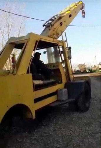 Imagen 2 de 15 de Milanese Crane