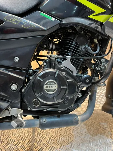 Bajaj Pulsar 180 Fi 2022