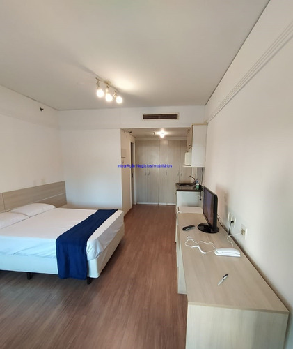 Imagem 2 de 12 de Apartamento Studio Mobiliado 26m², 01 Dormitório, 01 Banheiro E 01 Vaga Na Garagem. Condomínio Com Portaria E Segurança 24hrs. - 21090103 - 70037348