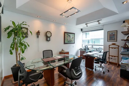 Oficina En Arriendo En La Castellana. Cod A1038737