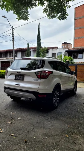 Ford Escape 2.0 Titanium Awd At