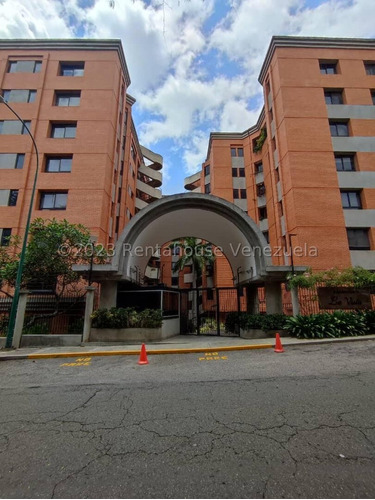 Apartamento En Venta En Lomas De Las Mercedes 24-6723 Yf