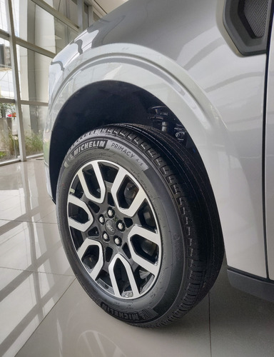 Ford Maverick Hibrida 2,5l C. Doble 4x2 Lariat At 0km