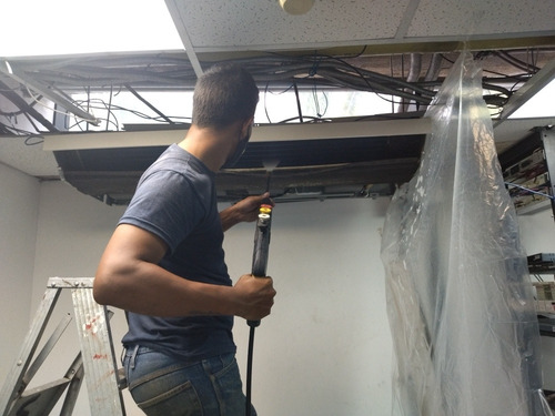 Imagen 4 de 5 de Mantenimiento/reparación/instalación De Aires Acondicionados