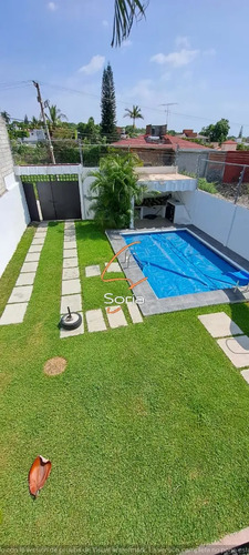 Casa En Renta En Oaxtepec Centro, Yautepec, Morelos