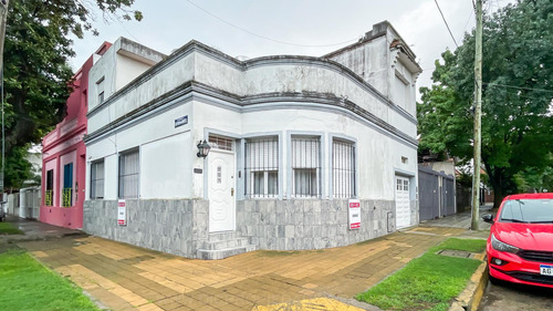 Casa 4 Dormitorios Venta - Florida Mitre/este