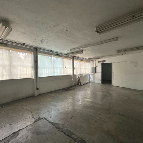 Oficinas Con Bodega En Renta / Guadalupe, Tlalpan-cdmx