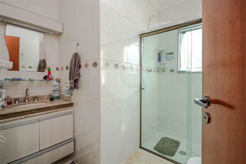 Imagem 20 de 30 de Casa Residencial - 3 Dorms - 1 Suite - 4 Vagas - À Venda No Parque São Domingos - Reo584550