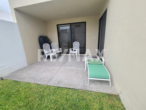 Casa En Venta En Condominio El Refugio