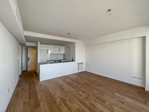 Imagen 2 de 28 de Departamento De 1 Dormitorio Más Comodín Y Vista Al Río