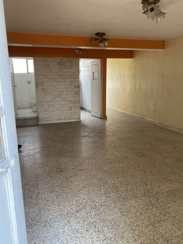 Se Vende Edificio Excelente Para Inversionista 6 Dptos