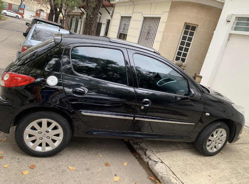 Peugeot 207 1.6 Sedan Xt