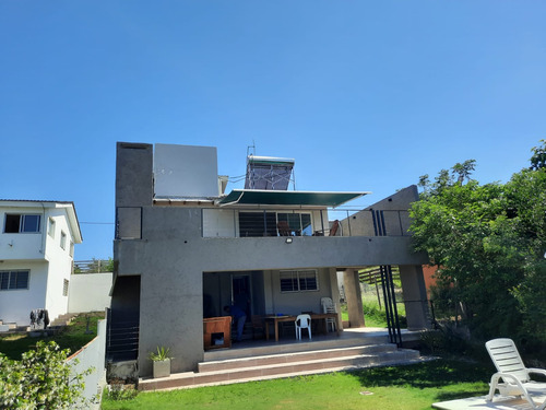 Alquiler Anual Casa 3 Dorm C/pileta Villa Del Lago V.c.p