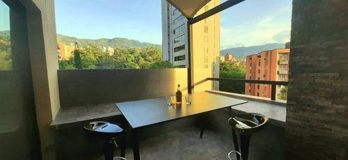Imagen 5 de 14 de Vendo Penthouse Renovado En El Poblado