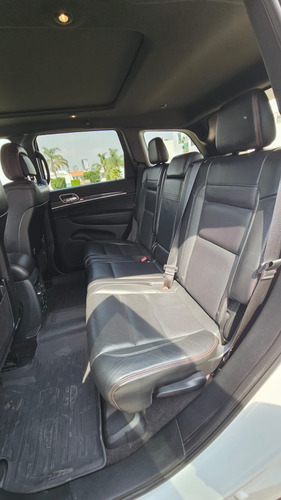 Jeep Grand Cherokee 5.7 Trailhawk 4x4 At