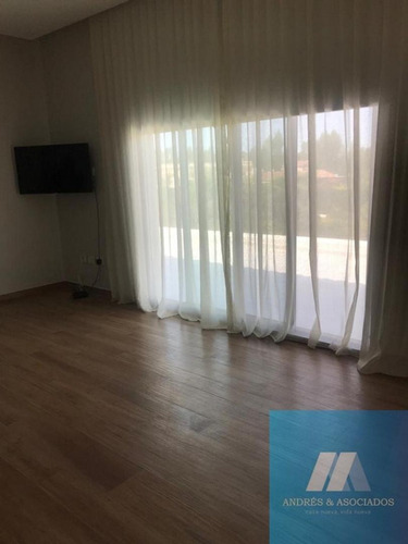 Imagen 19 de 30 de Venta Casa, Bs As Village, Lote 1039 Mts²