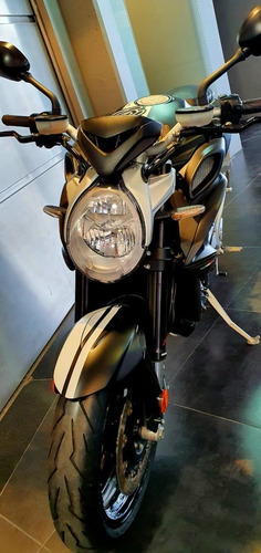 Imagen 18 de 25 de Mv Agusta Brutale 800, No Honda Hornet, No Yamaha, Fz800 Jp