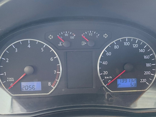 Imagem 13 de 13 de Vw Polo Hatch 1.6 Completo