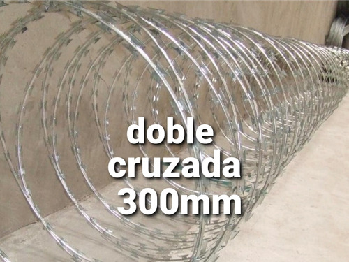 Imagen 1 de 8 de Concertina 30cm Doble Cruzada Galvanizada Hasta 8mt Lineales
