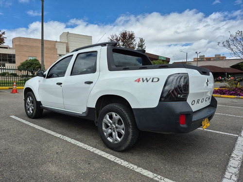 Renault Duster Oroch 1.3 Turbo Mt 4x4
