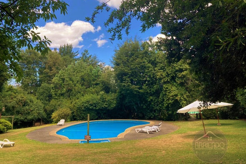 Cómoda Casa En Condominio Con Acceso A Lago