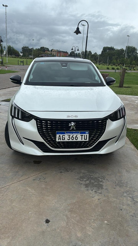 Peugeot 208 1.6 Feline Tiptronic