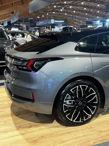 Zeekr 001 0.0 Sport Rwd