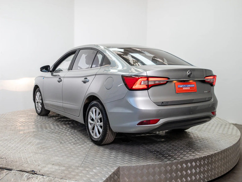 MG MG5 1.5 COM MT 5