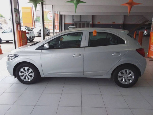 Chevrolet Onix 1.0 Mpfi Lt 8v Flex 4p Manual