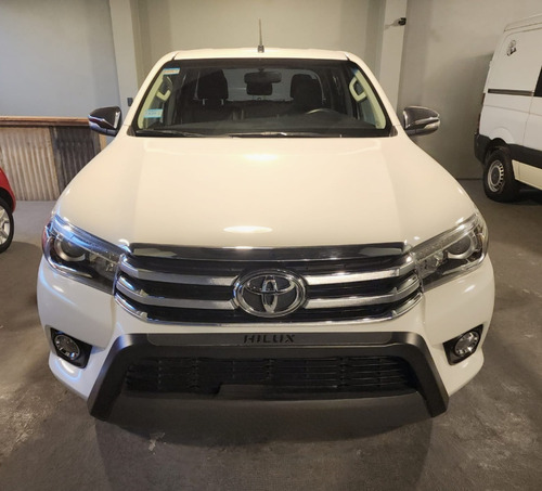 Toyota Hilux 2.8 Cd Srx 177cv 4x4