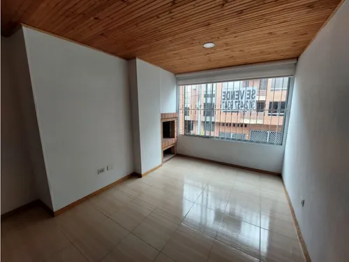 Apartamento En Venta En Los Laureles, Bosa