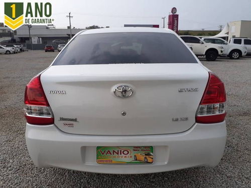 Imagem 5 de 13 de Toyota Etios Xs Sedan 1.5 16v Automático Completo
