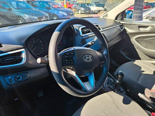 Hyundai Verna 1.4 PLUS