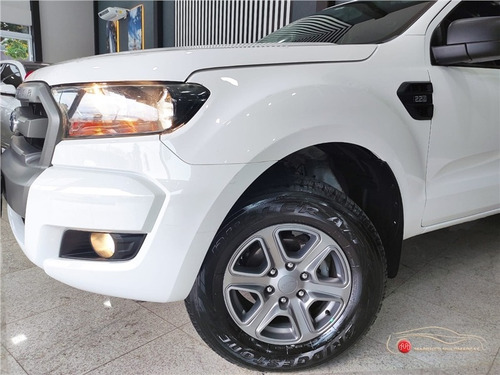Imagem 5 de 8 de Ford Ranger 2.2 Xls 4x4 Cd 16v Diesel 4p Automático