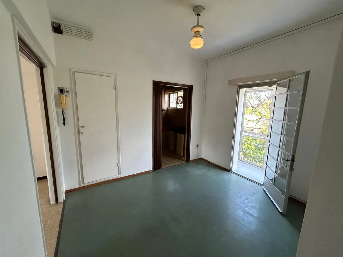 Apartamento De 2 Dormitorios En Alquiler En Prado · Foto 2