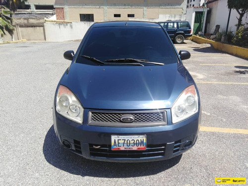Ford Fiesta Max Sincronico