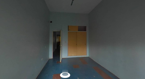Imagen 19 de 22 de Local 4 Amb 75 M2 (posible Vivienda) C/ Depósito Y Patio